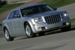 Chrysler 300C 2005 года